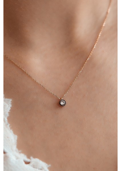 Eskitme Vintage Tektaş Altın Kolye