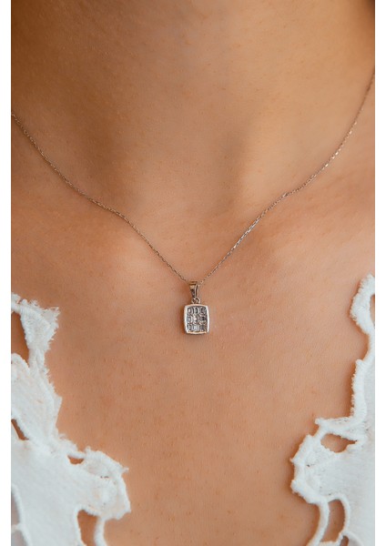 Düz Kesim Baget Altın Kolye