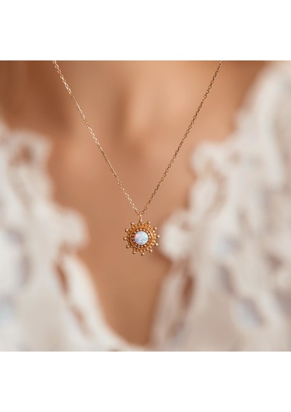 14 Ayar Opal Taşlı Minimal Kolye fiyatları