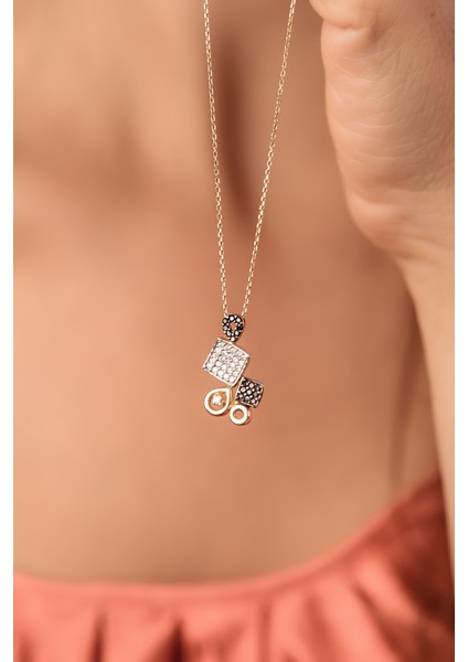 14 Ayar Altın Modern Zar Kolye