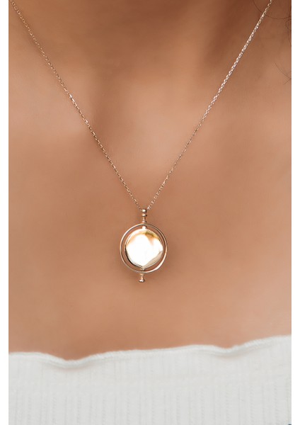 14 Ayar Altın Modern Madalyon Kolye