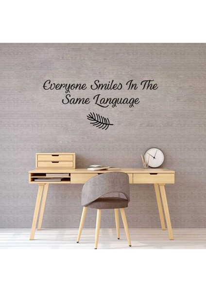 Everyone Similes In The Same Language Duvar Stickerı 60 x 14 cm Siyah