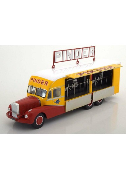 Bernard 1951 Sirk Arabası 1:43 Ölçek