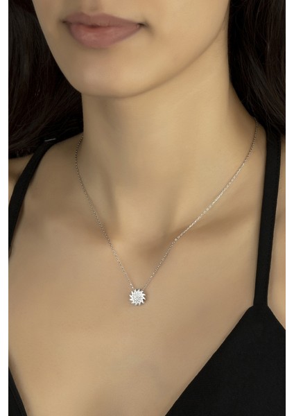 925 Ayar Gümüş Güneş Temalı Kolye