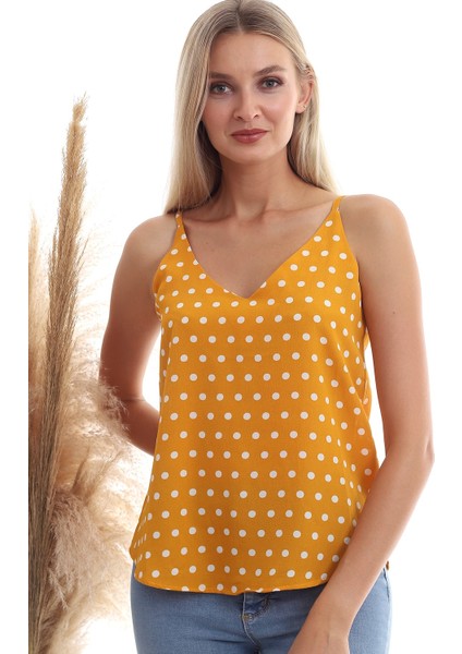 20333453 Kobe Puantiye Desenli İp Askılı Bluz Hardal modelleri