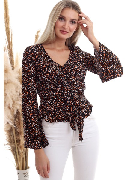 20333372 Dok.viskon Desenli Önü Bağlamalı Volanlı Bluz Siyah Oranj fiyatları