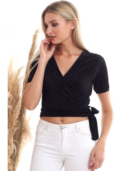 20333373 Pliseli Kruvaze Yandan Bağlamalı Kısa Kol Bluz Siyah fırsatları