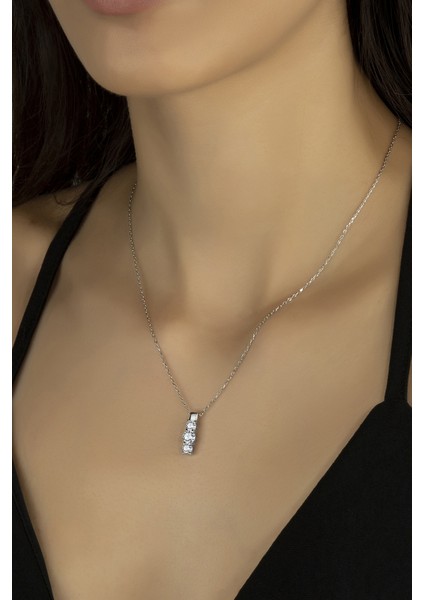 Swarovskı 925 Ayar Gümüş Üç Taşlı Bayan Kolye
