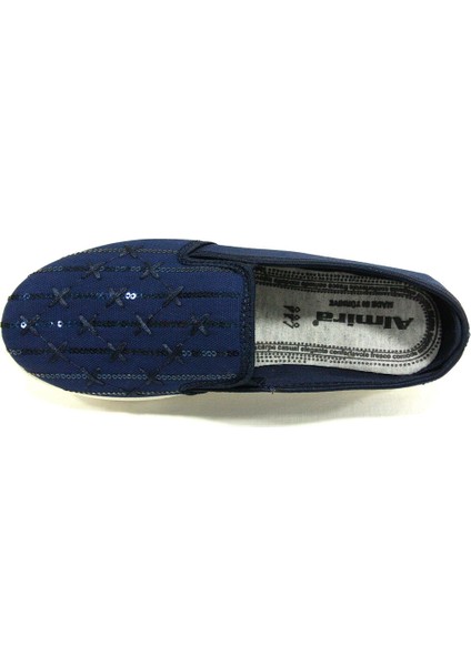 315 Lacivert Pullu Bağcıksız Anatomik Sneakers fırsatları