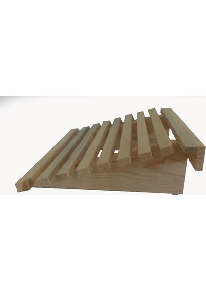 Az Aralıklı Ince Tabanlı Çıtalı Model Masa Altı Ayak Desteği