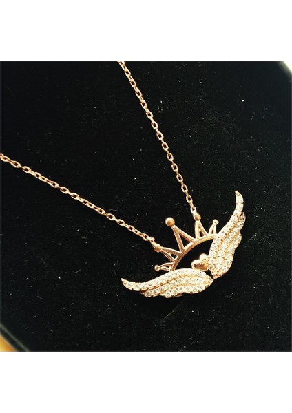 Kanatlı Kraliçe Tacı Rose Kadın Gümüş Kolye fiyatları