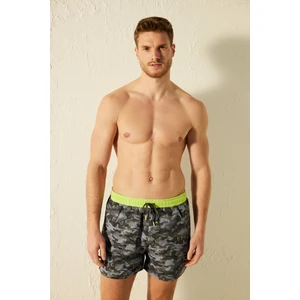 Kamuflaj Erkek Deniz Şortu
