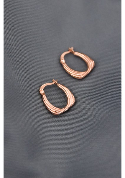 925 Ayar Gümüş Rose Kaplama Çizgi Desenli Drop Klipsli Kadın Küpe modelleri