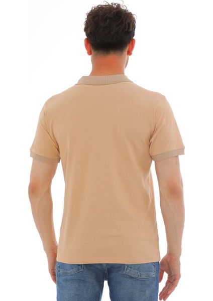 Erkek Bej Pamuklu Likralı Kısa Kollu Ön Düğmeli Nakışlı Polo Yaka T-Shirt