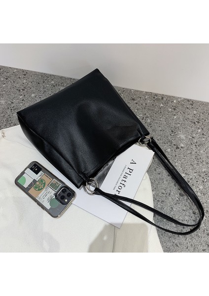 Kova Omuzdan Askili Çanta (Yurt Dışından)