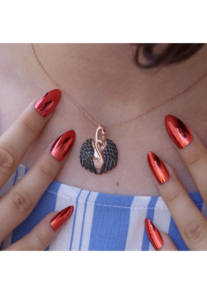 Siyah Taşlı Aşık Kuğu Gümüş Kolye modelleri