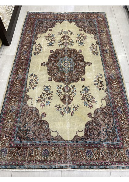 El Dokuma Isparta Halısı 200 x 330 cm Krem Turkuaz 6 M2 Yün Halı