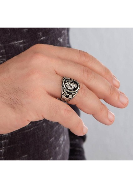 Mt-02 925 Ayar Gümüş Siyah Zemin Üzeri Çift Başlı Kartal Model Ayyıldız Işlemeli Erkek Yüzük fiyatları