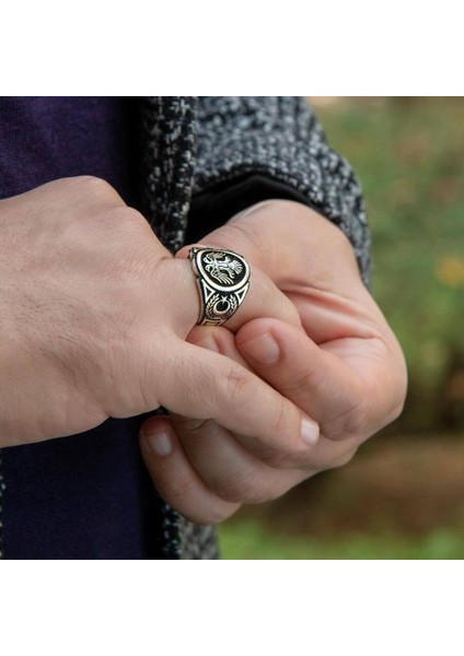 Mt-02 925 Ayar Gümüş Siyah Zemin Üzeri Çift Başlı Kartal Model Ayyıldız Işlemeli Erkek Yüzük modelleri