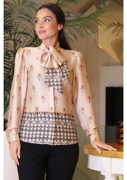 Çiçek Baskılı Bej Kadın Bluz 3606-2K3 fiyatları