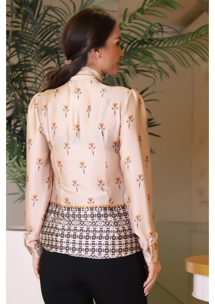Çiçek Baskılı Bej Kadın Bluz 3606-2K3 indirimleri