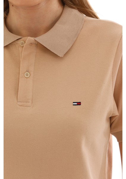 Kadın Bej Pamuklu Likralı Polo Yaka Kısa Kollu Nakışlı Tişört fiyatları