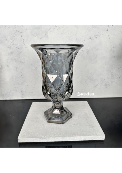 AYAKLI PRİZMA CAM VAZO FÜME 28X18 CM fiyatları