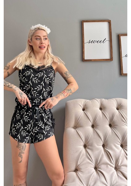Siyah Zeytin Dalı Pegasus Dantel Detaylı Ip Askı Şortlu Örme Pijama Takımı
