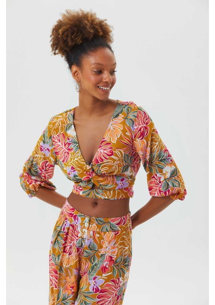 Düğüm Detaylı Pencereli Bohem Crop Bluz modelleri