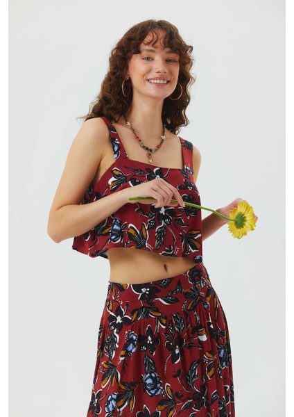 Kare Yaka Kalın Askılı Crop Bluz modelleri