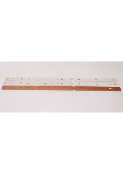 Grundıg 32 Cle 5525 Bg Orjinal LED Bar Takım