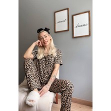 Pijama Evi Leopar Desenli Örme Önden Düğmeli Kısa Kol Kadın Pijama