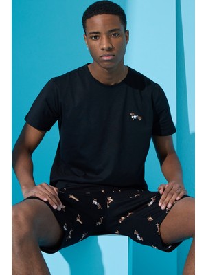 Pijama Evi Siyah Dakhund Baskılı Şortlu Erkek Pijama Takımı