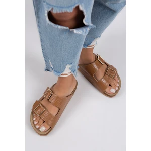 Croco Kadın Hakiki Deri Çift Tokalı Crocodile Taba Terlik