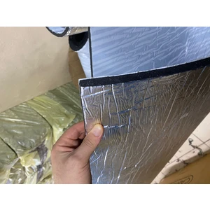 Alüminyum Folyolu Oto Ses ve Isı Yalıtım Malzemesi 19 mm 100X100
