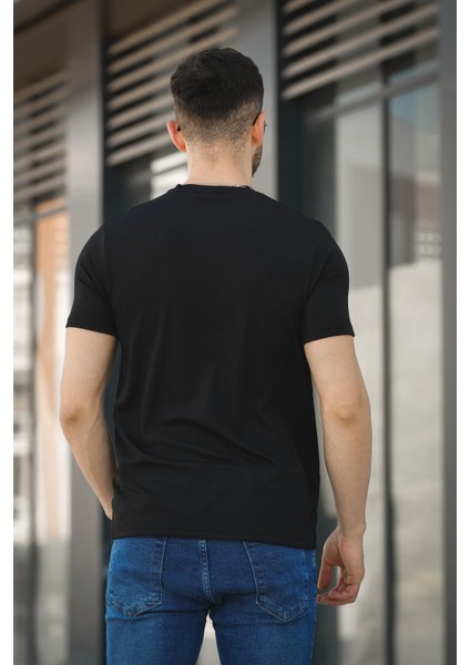 Mela Kolye Hediyeli Tek Cep Slim Fit Likralı Erkek Tshirt