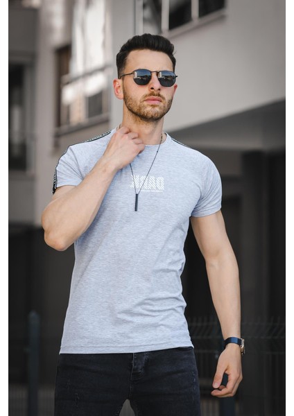 Dark Baskılı Omuz Şeritli Slim Fit Likralı Erkek Tshirt