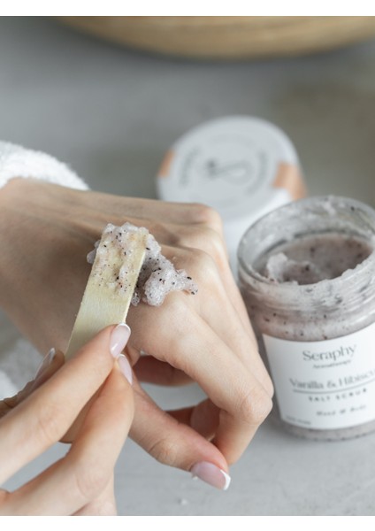 Nemlendirici - Batık & Çilek Bacak Onarıcı- Vücut peeling Body Scrub - Vanilla & Hibiscus - 210ML -% 100 Pure fiyatları
