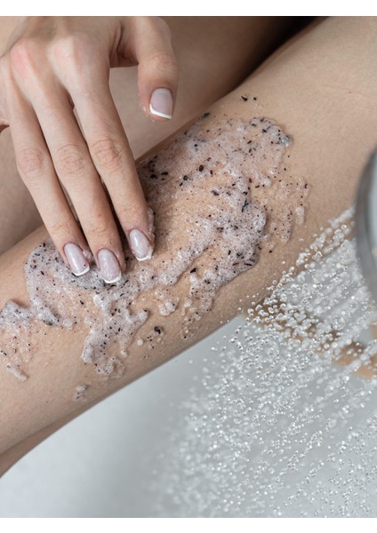 Nemlendirici - Batık & Çilek Bacak Onarıcı- Vücut peeling Body Scrub - Vanilla & Hibiscus - 210ML -% 100 Pure indirimleri