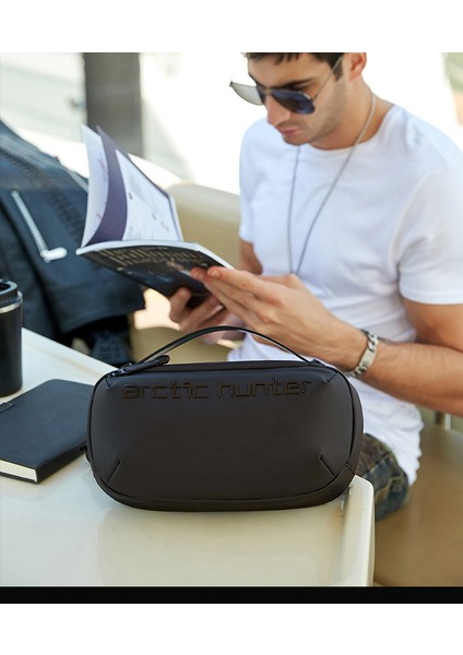 Büyük Kapasiteli, Su Geçirmez, Çok Işlevli, Omuz Askılı Erkek Çantası (Yurt Dışından) fiyatları