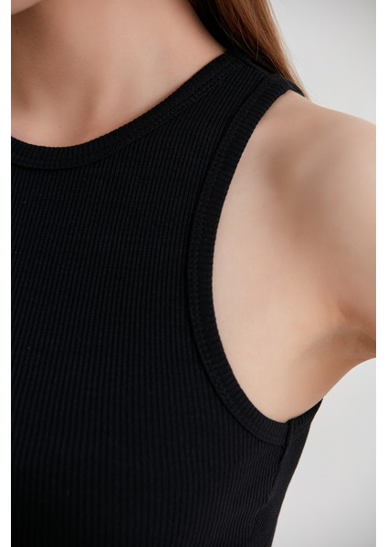 Siyah Crop Bel Üstü Bayan Bluz fırsatları