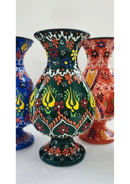 Çini 20 Cm. Kabartma Desenli Vazo