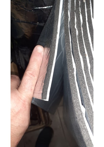 Kaucuk Sünger Yapışkanlı Oto Ses Yalıtım 19 mm Folyolu 100X100
