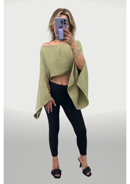 Kolları Yırtmaçlı Crop Top