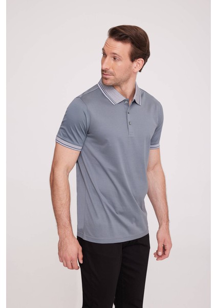 Erkek Gri Polo Yaka Desenli TShirt