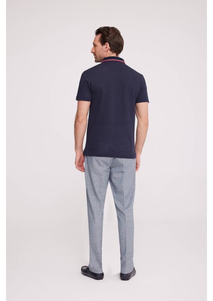 Erkek Lacivert Polo Yaka T-Shirt indirimleri