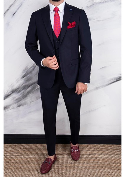 Erkek Slim Fit Sivri Yaka Koyu Lacivert Yelekli Takım Elbise