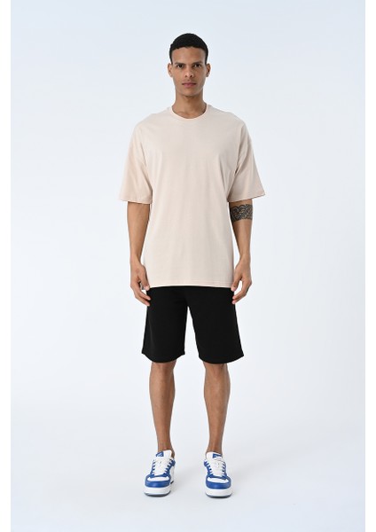 Basic Erkek Bisiklet Yaka Oversize Kalıp Kısa Kollu T-Shirt modelleri