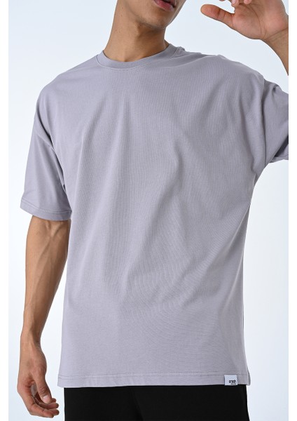 Basic Erkek Bisiklet Yaka Oversize Kalıp Kısa Kollu T-Shirt