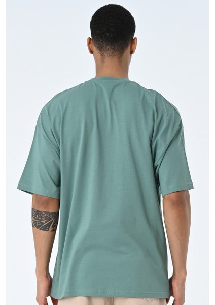 Basic Erkek Bisiklet Yaka Oversize Kalıp Kısa Kollu T-Shirt fiyatları
